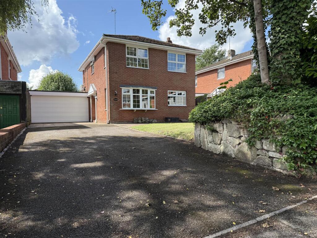 Wayside, The Moorings - External.jpg