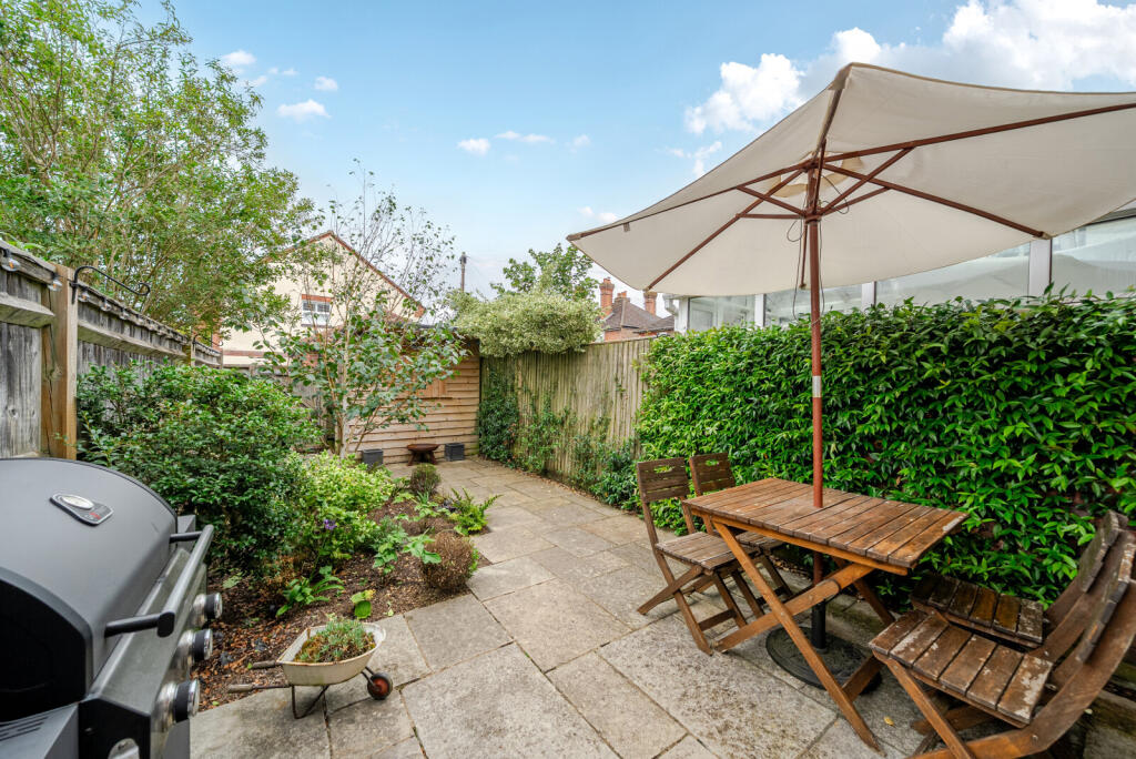 1328390-5-6890ddc...