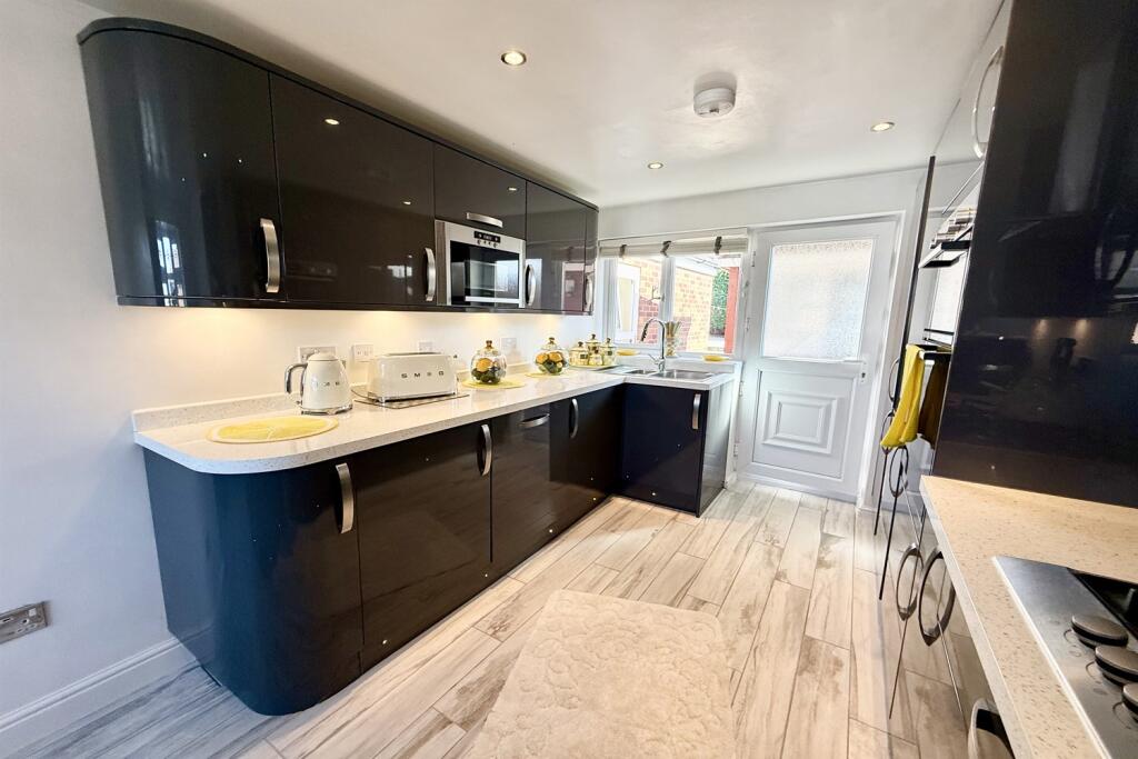 Breakfast Kitchen
