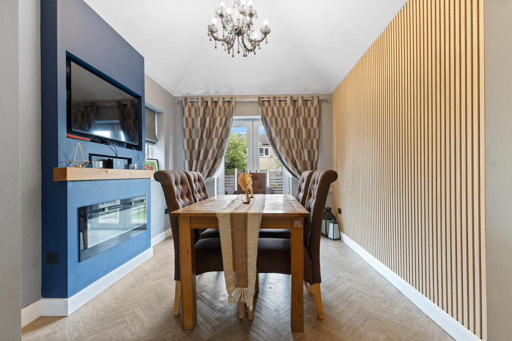 148 Quarmby Rd, Huddersfield 08_297.png