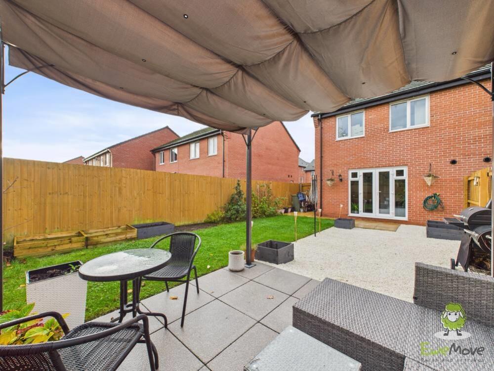 Garden.. EmilyDimelowEwemoveWhitchurchandNantwich