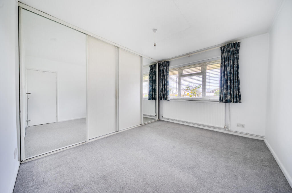 1393583-26-693ffe...