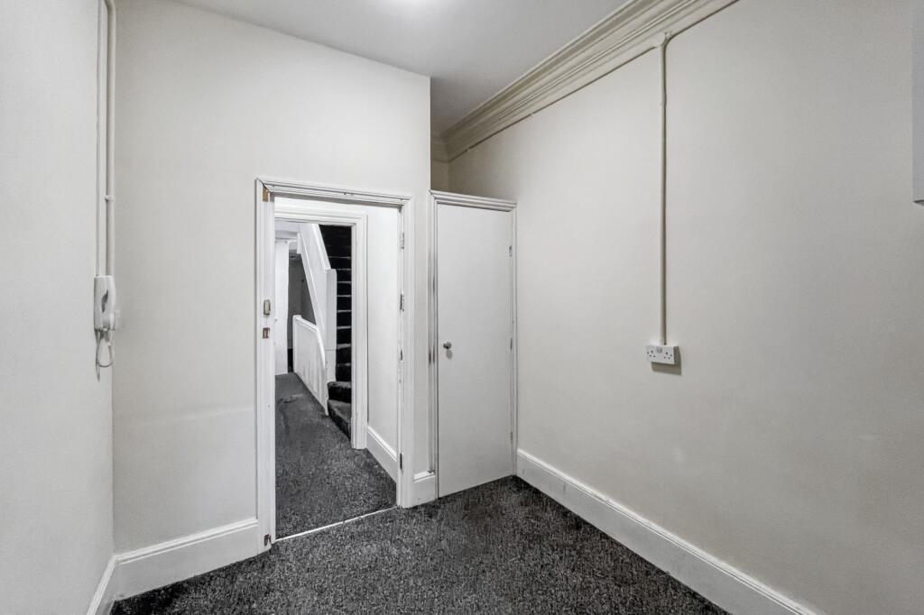 304A High Street, Sutton, Surrey, SM1 1PQ