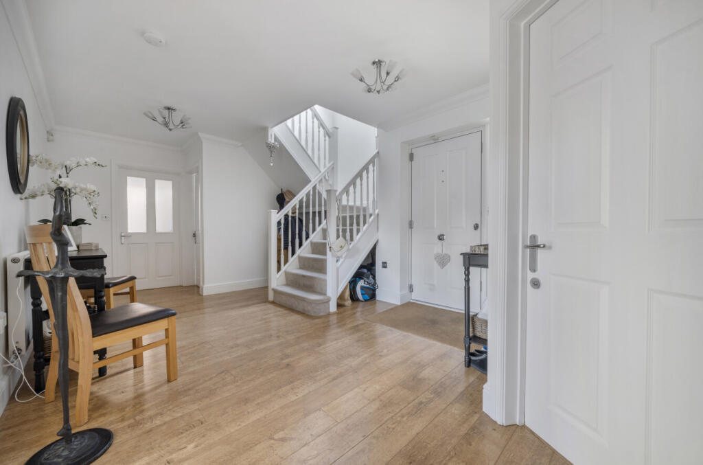 1307203-11-684b08...