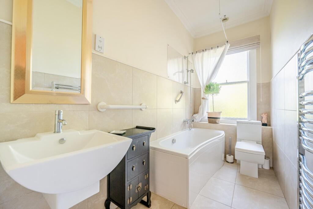 Flat 4 Northfields House_Revisit-28.jpg