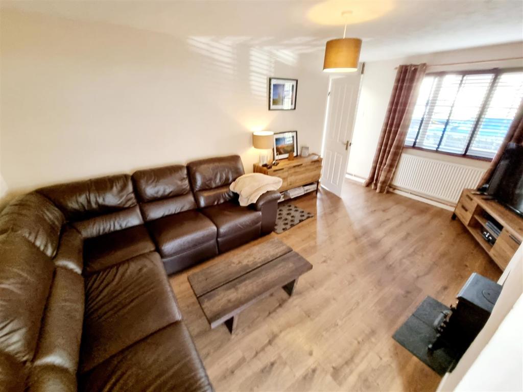 Sitting Room 1.jpg