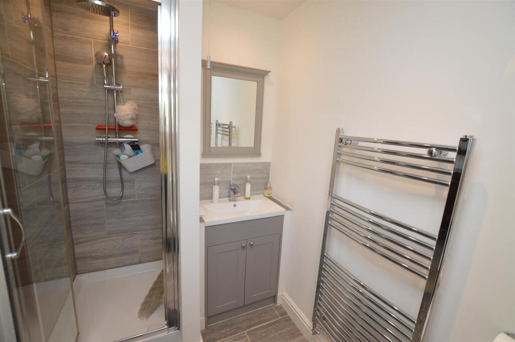 En-suite shower room
