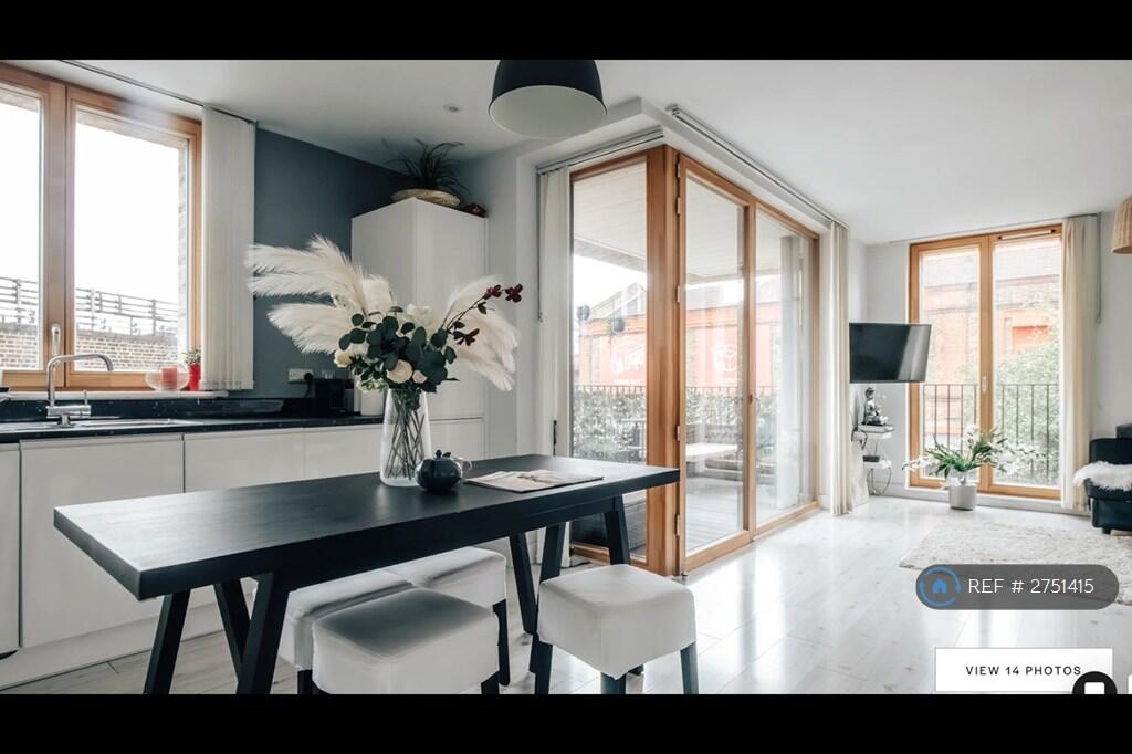Open Plan Living Room - With South Facing Balcony