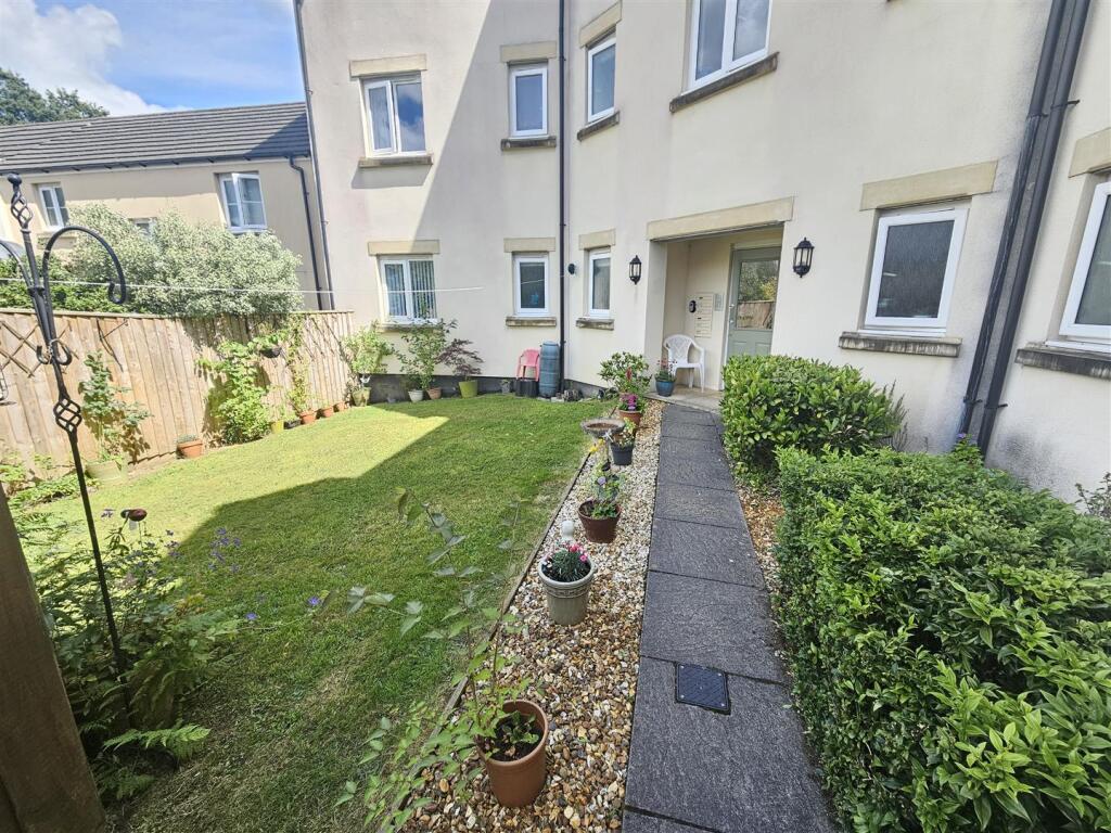 Block Communal Garden.jpg