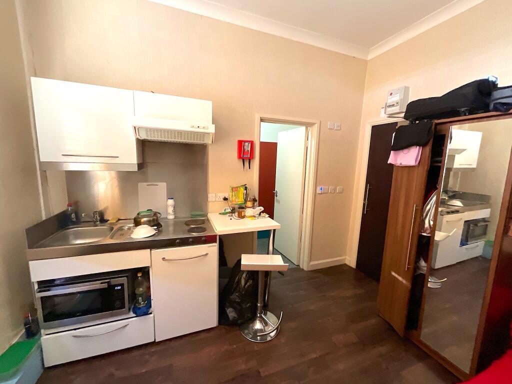 Kitchenette