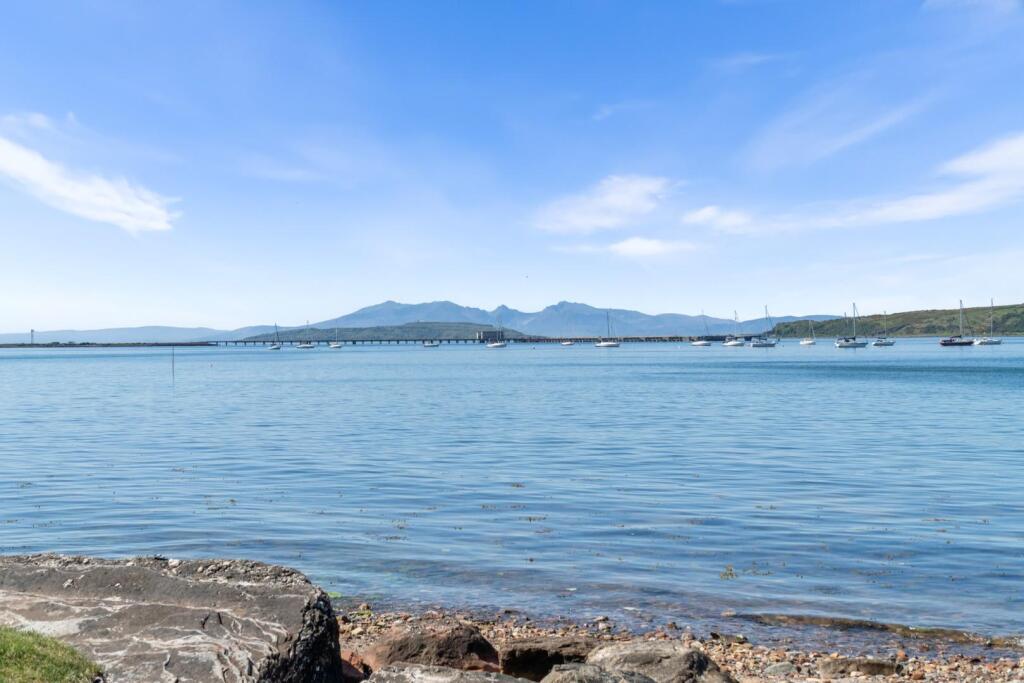 14_36 bay street, fairlie  (4).jpg