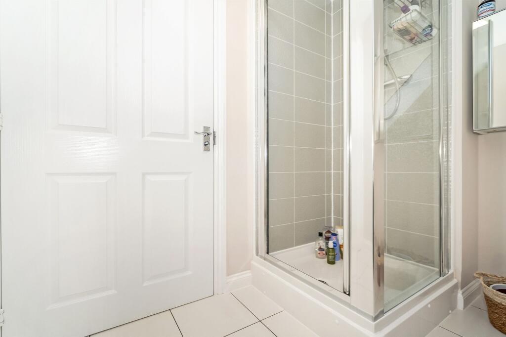 Master En-suite
