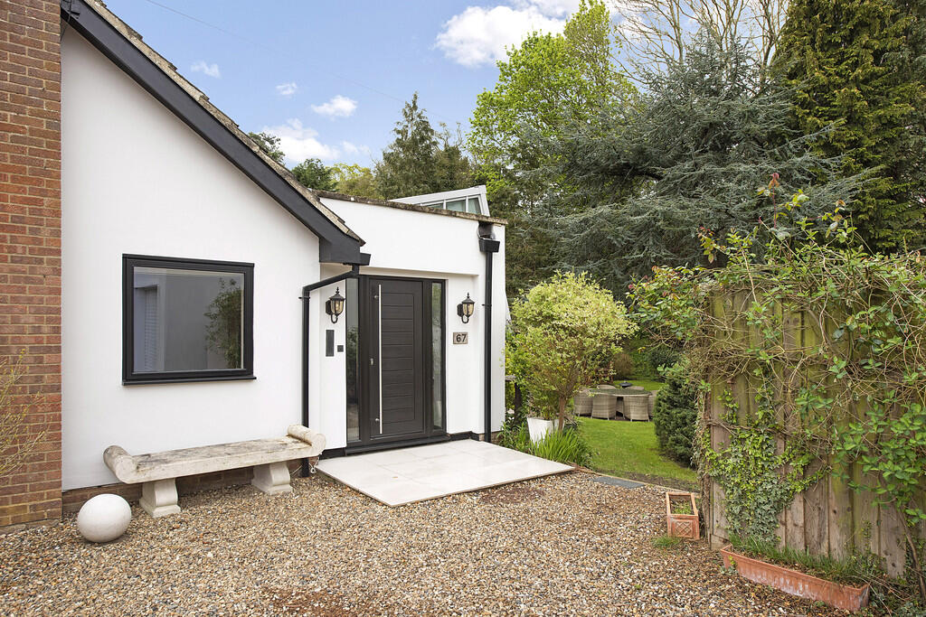 67 Horsecroft Roa...