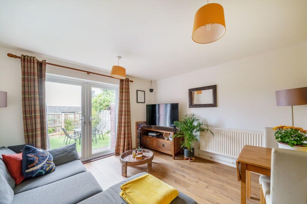 3bb9c790-e152-406...