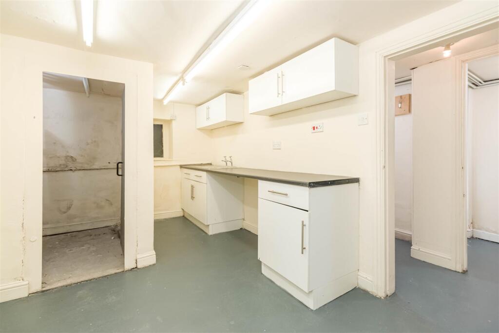 35 Delph New Road Dobcross OL35BA 022.JPG