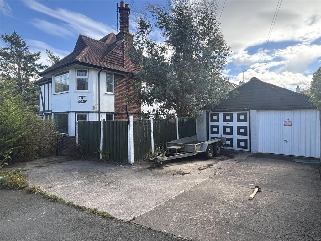Garage &amp; Driveway