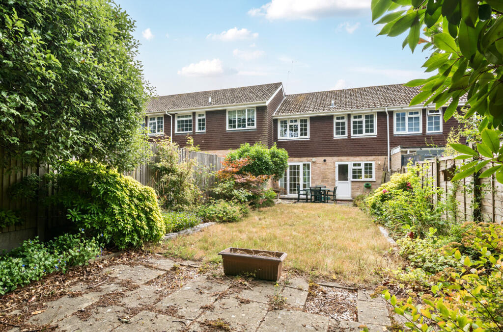 1330646-31-688205...