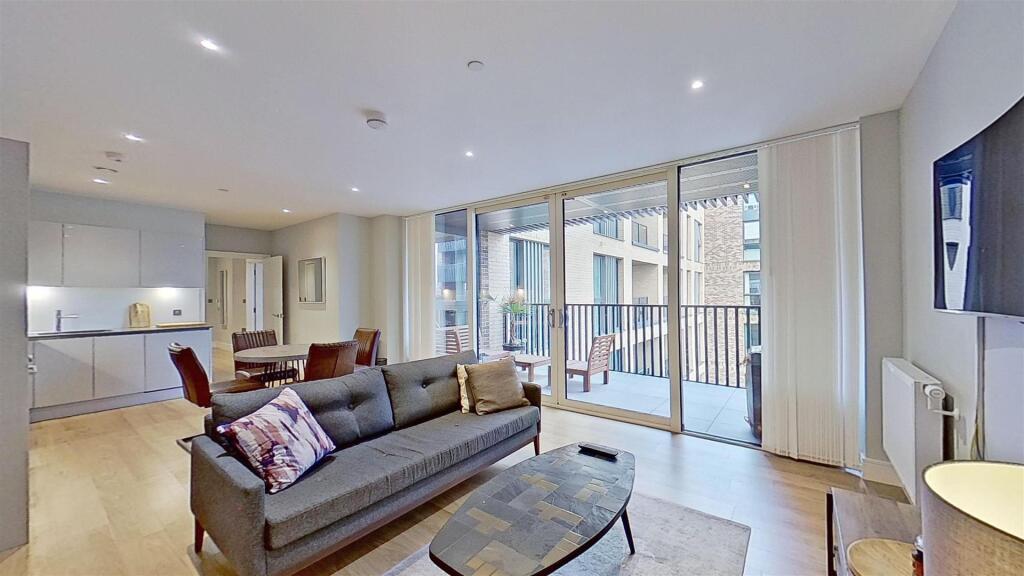 Orton-House-Pough-Lane-SW17-12022024_155418.jpg