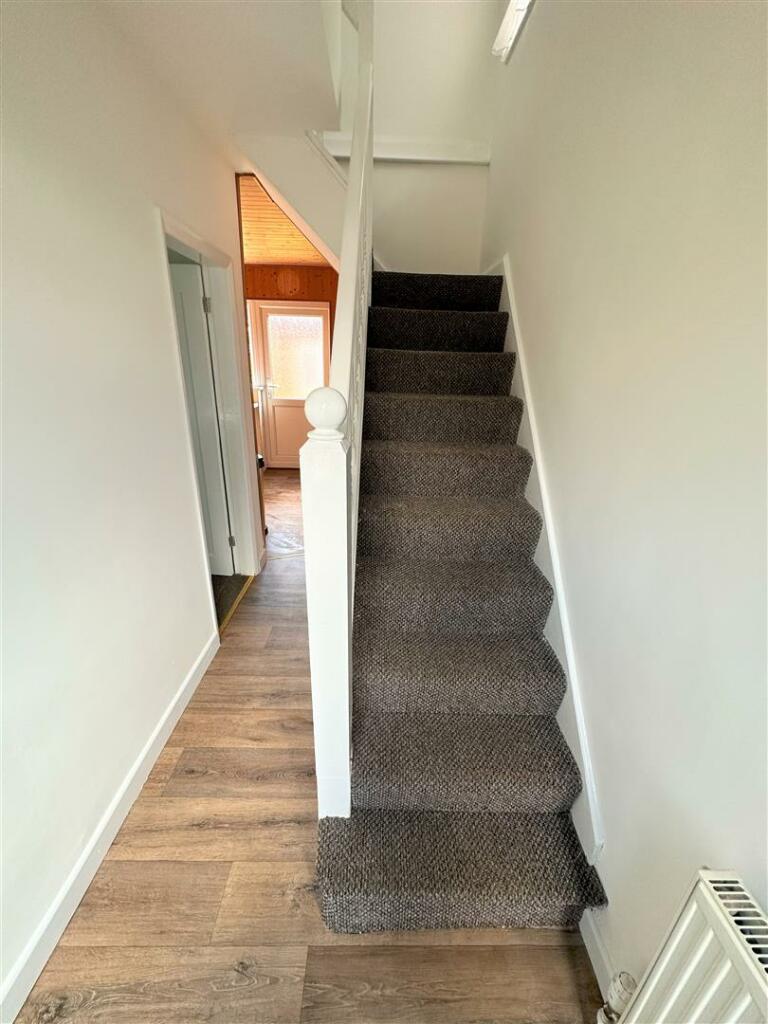 Hallway.jpg
