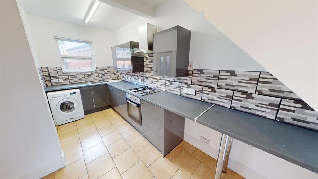 Derbyshire Hill Road Kitchen