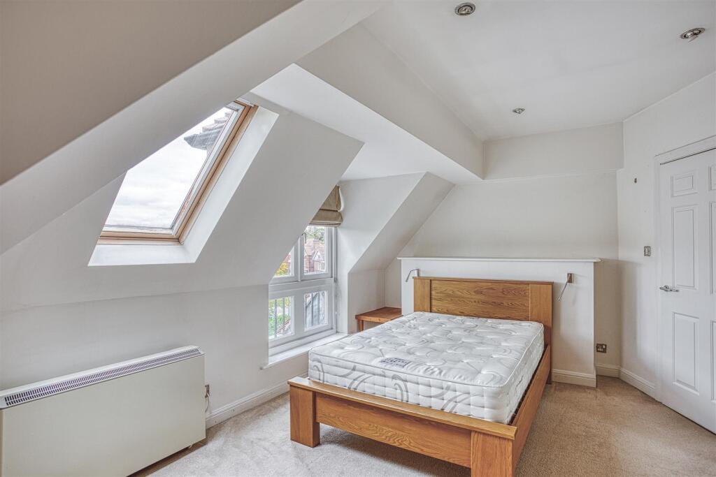 Bedroom.jpg