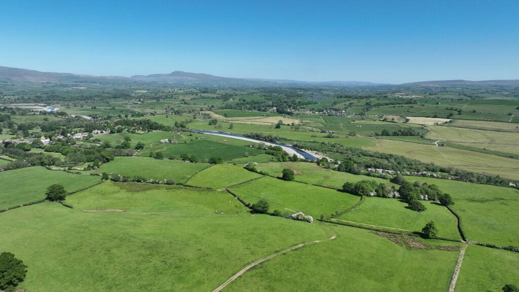 Farmland 