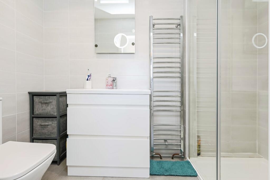 Littlehilllittlehilldroitwichwr90rq-17