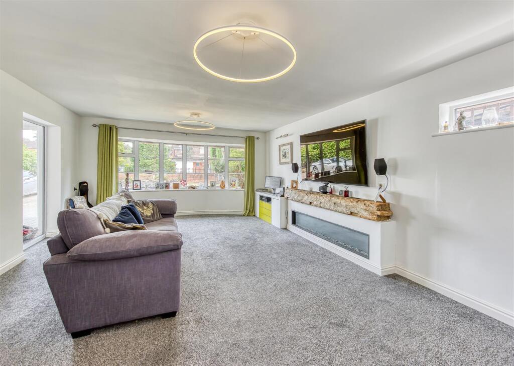 Stonegarth-Living Room.jpg