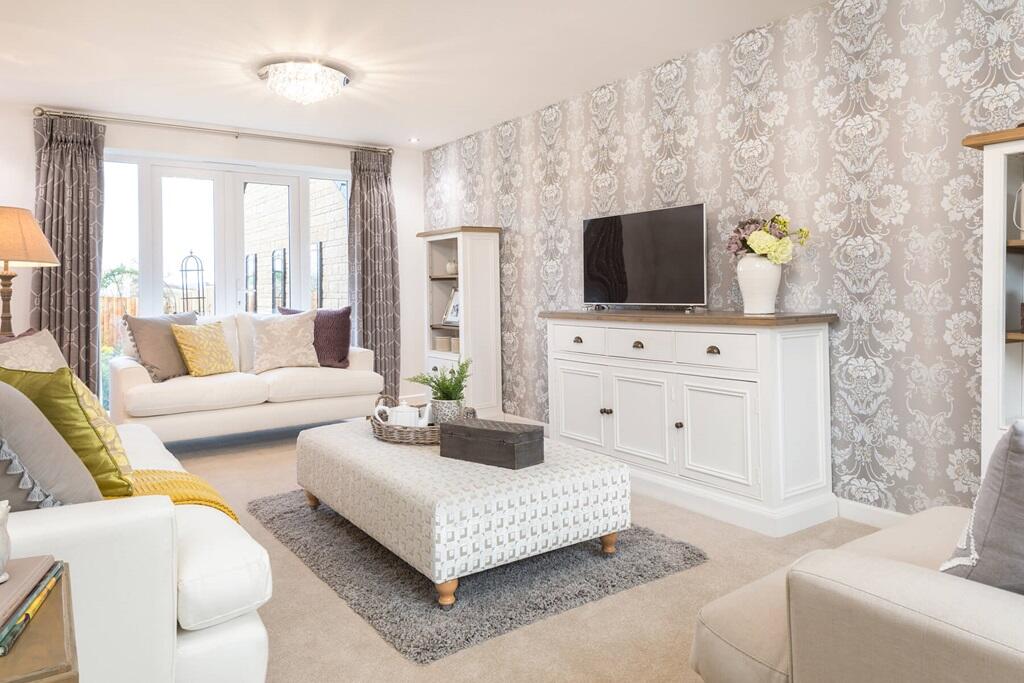 Open plan lounge with plenty of space for two sofas
