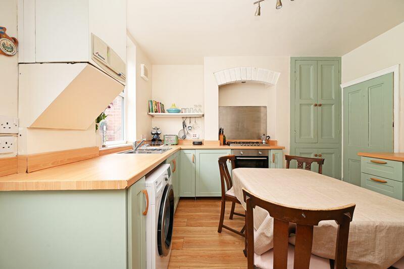 Dining Kitchen 