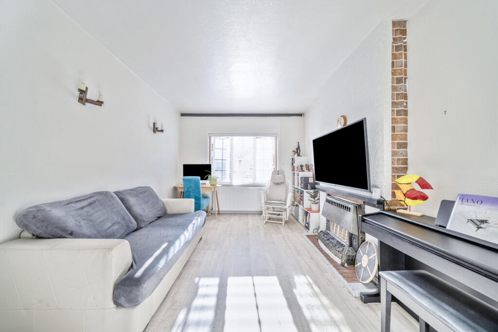 1357727-10-68d189...