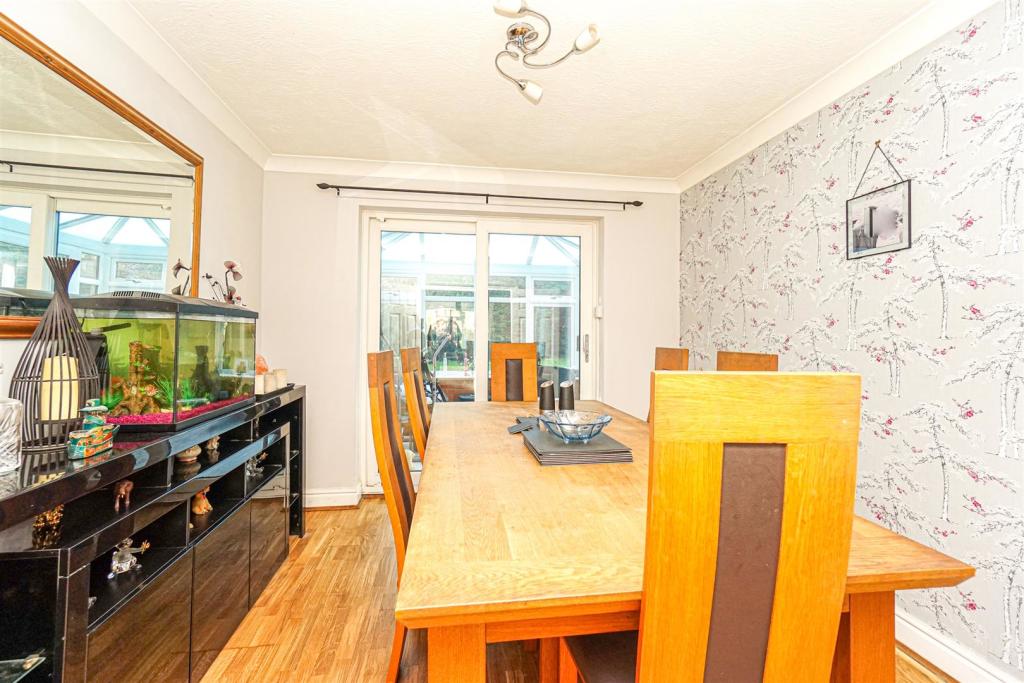 17 Chalvington Drive (11)_Alto.jpg