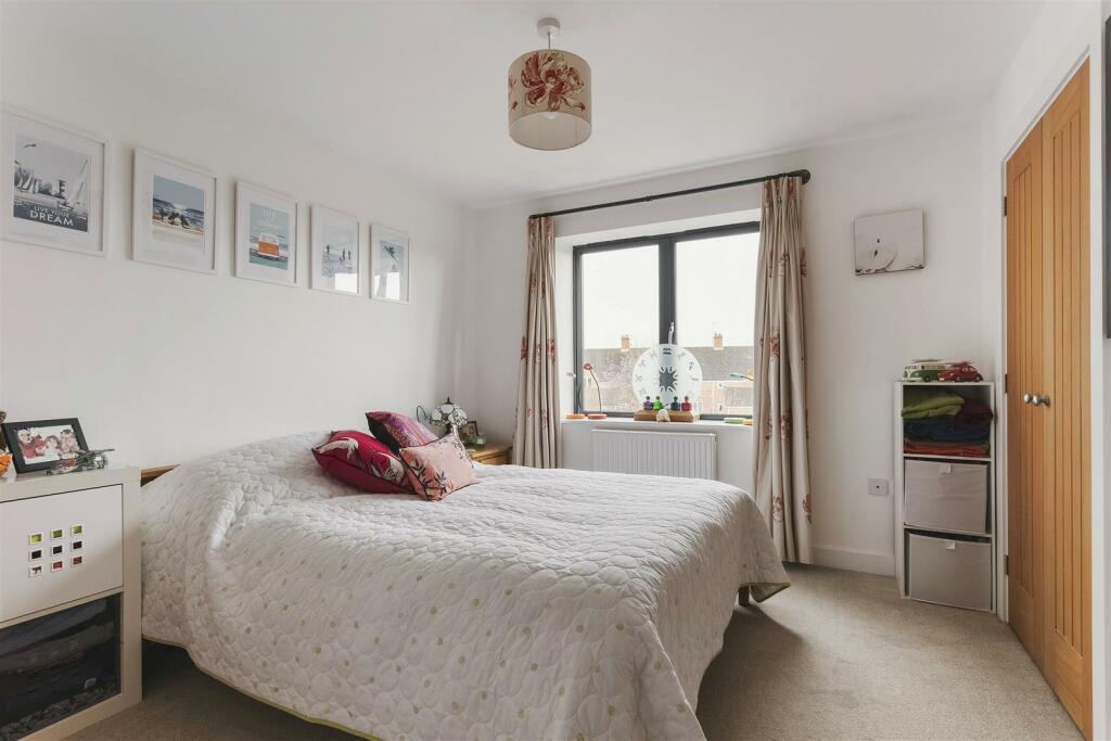 64957_Laxton House Lake Lane Frampton on Severn (2