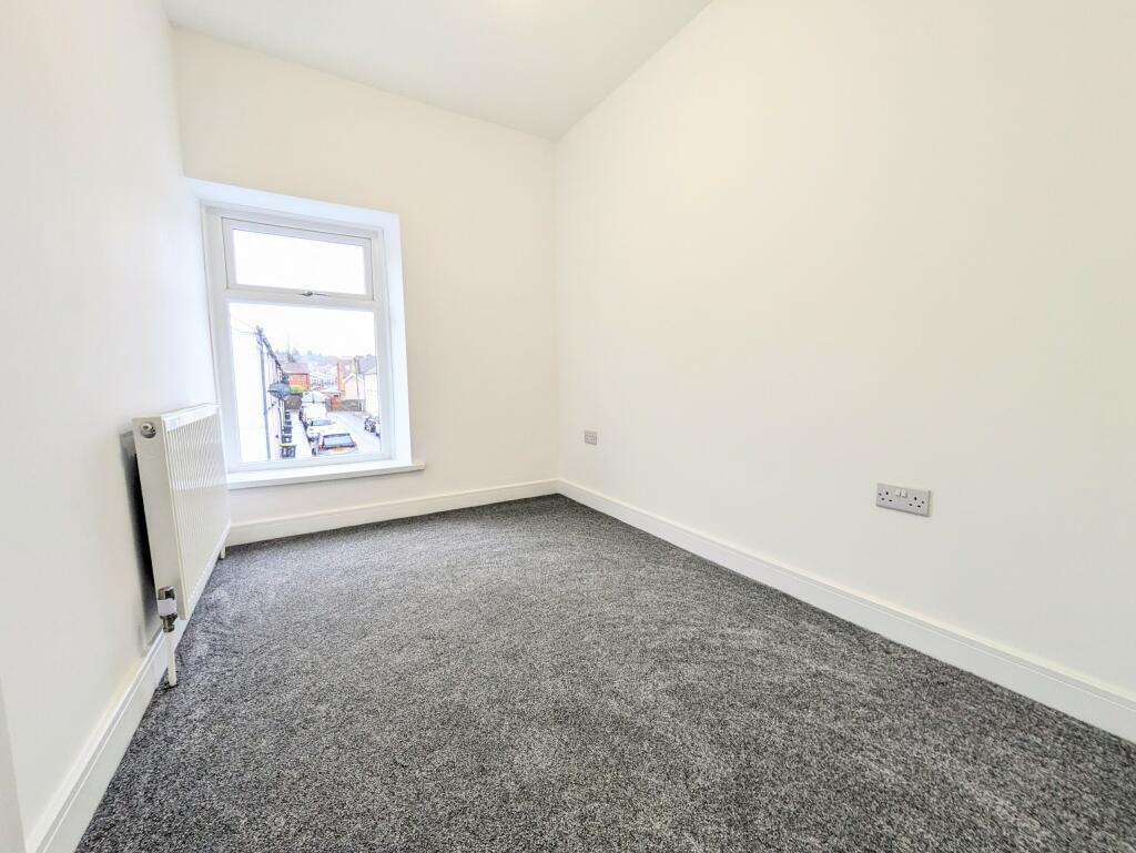 PXL_20241220_132322057.MP~2