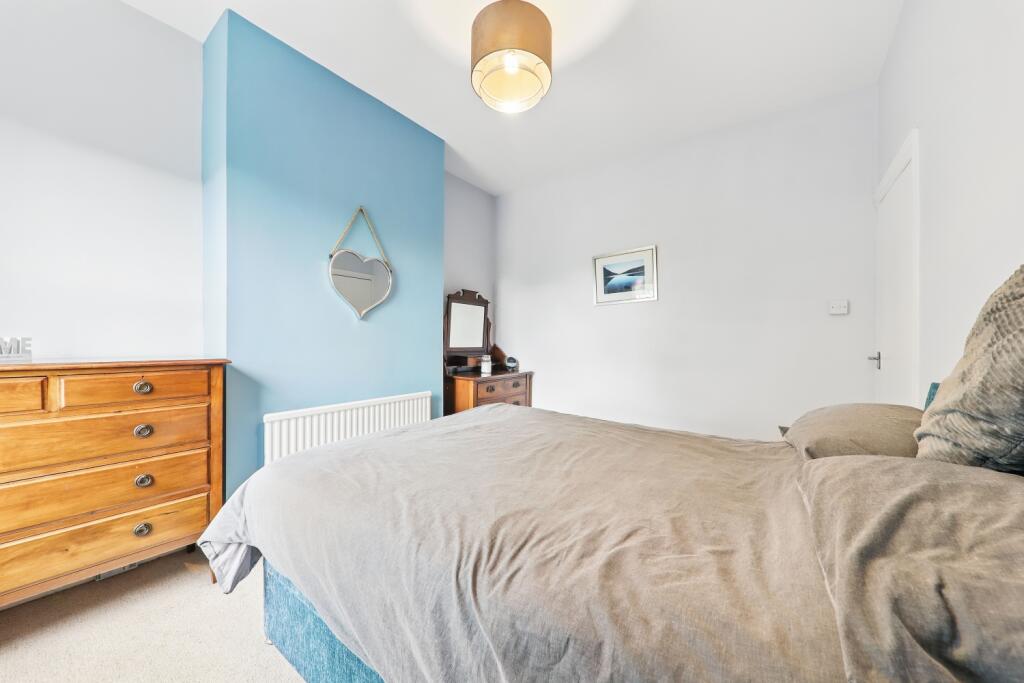 Garden Street Master 2 - EweMove Pontefract