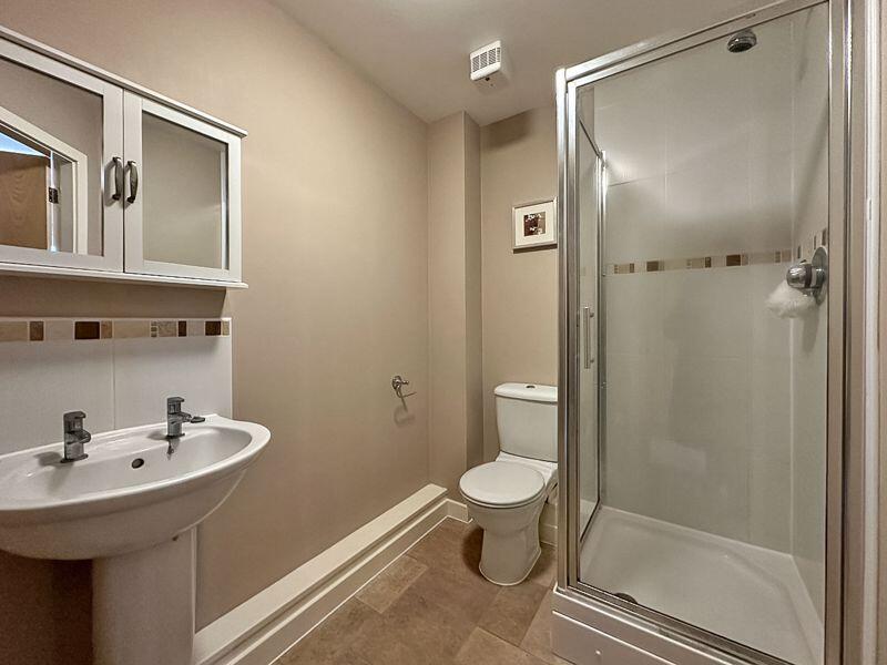 ENSUITE SHOWER ROOM