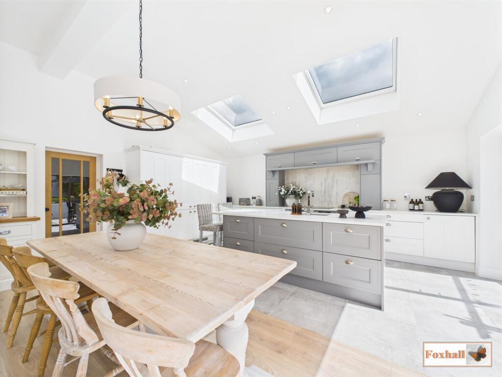 Kitchen / Dining / Family Room