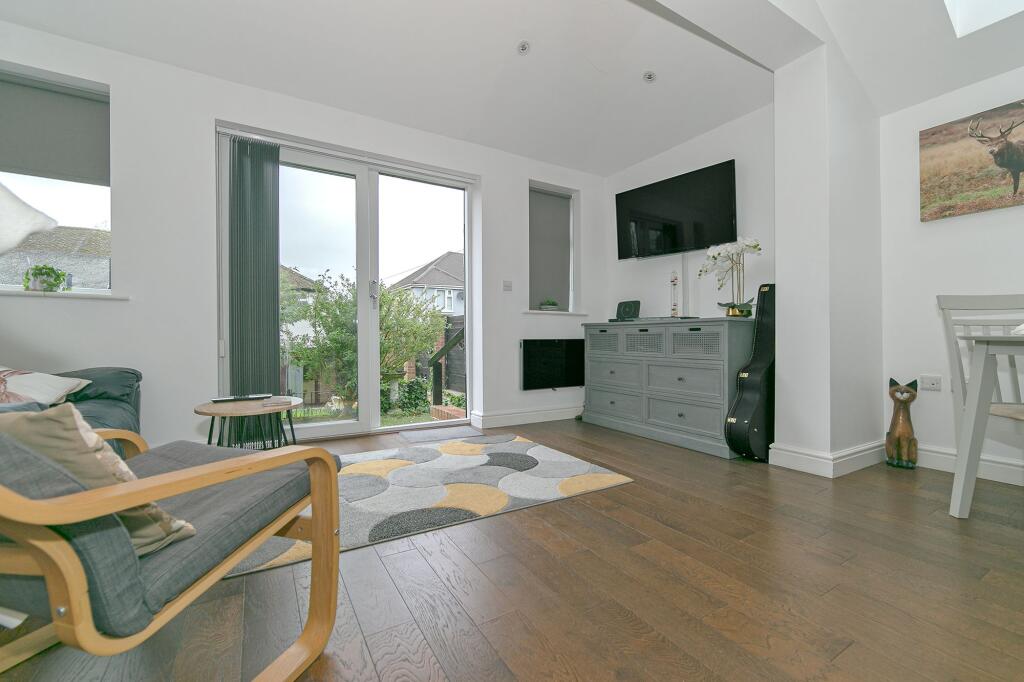 Annexe Living room