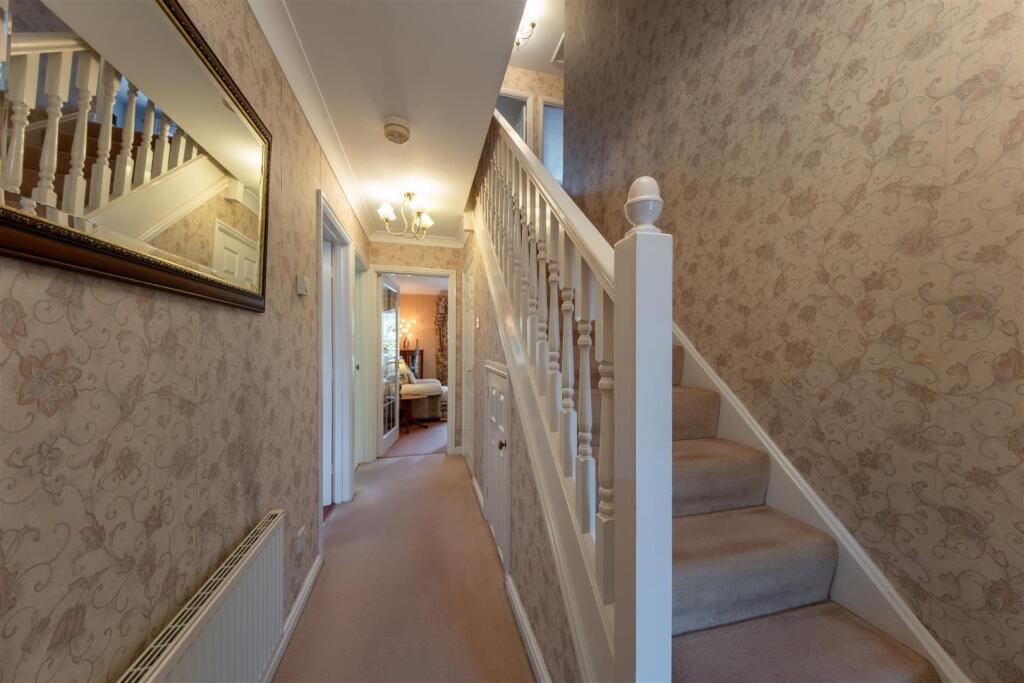 10 Knightsbridge Avenue-012.jpg