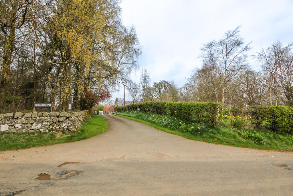 1 The Cottages - ...