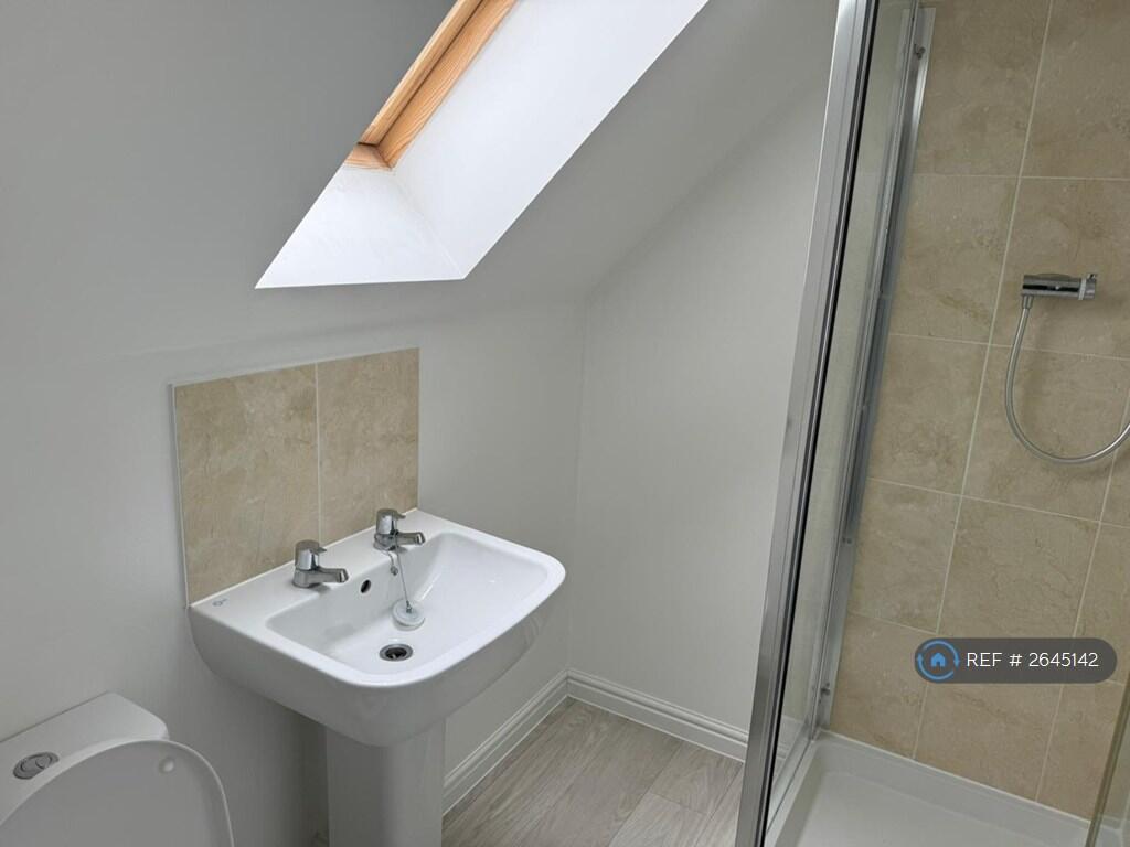 Second Floor - Bedroom 2 With Ensuite