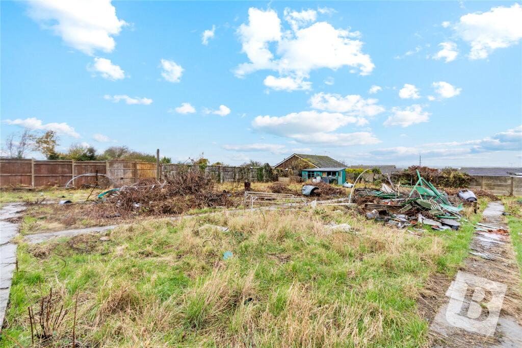 Chalk Road, Gravesend, Kent, DA12