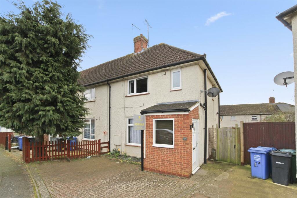 Laburnum Crescent  (1).jpeg