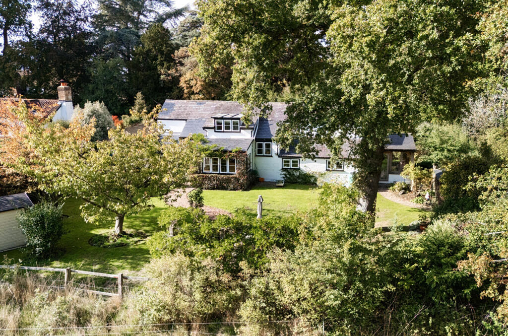 1359491-4-68dab85...