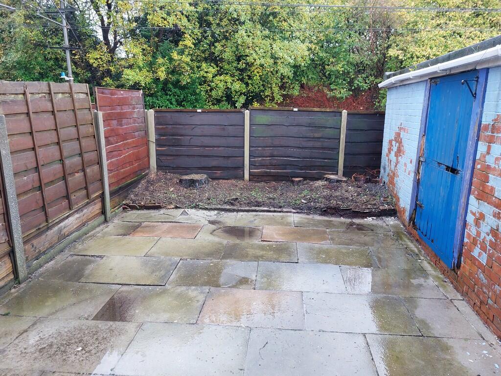 Rear Paved Garden