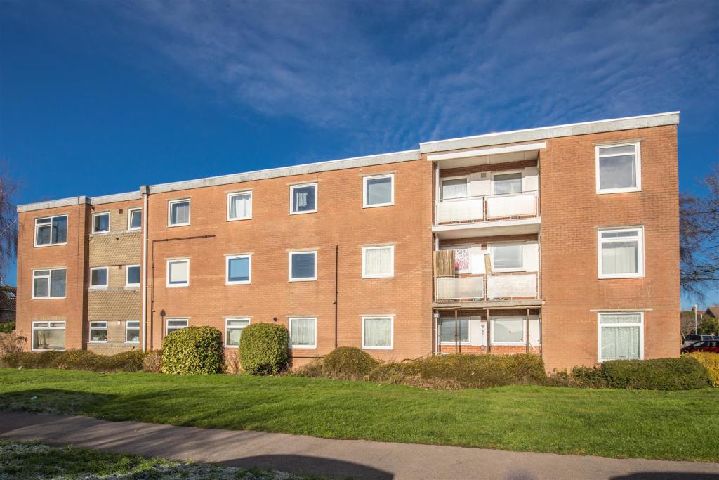 11 Pelham Court-13.jpg