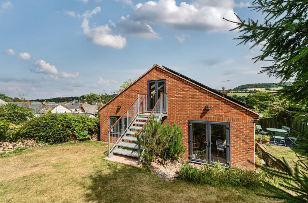 1327016-23-688b7f...