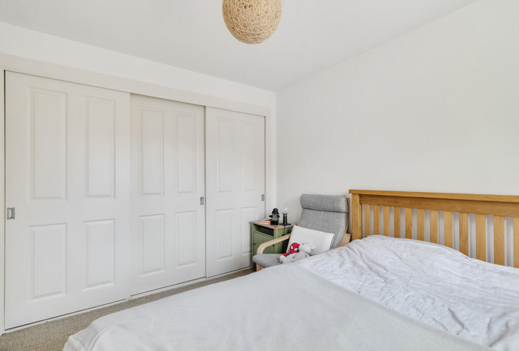 1312170-7-686e9a7...