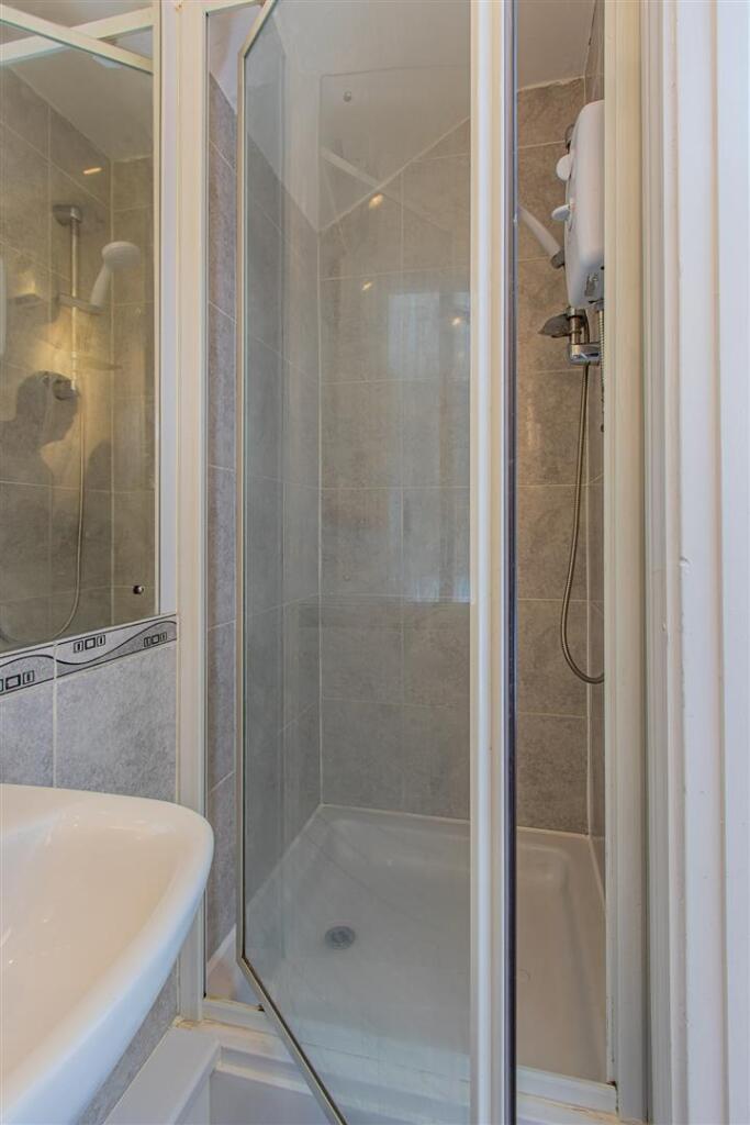 Ninian Road 13, 6-4.jpg