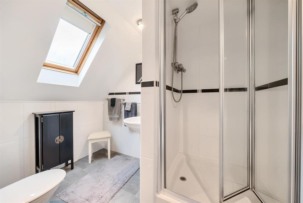 En-suite Shower room